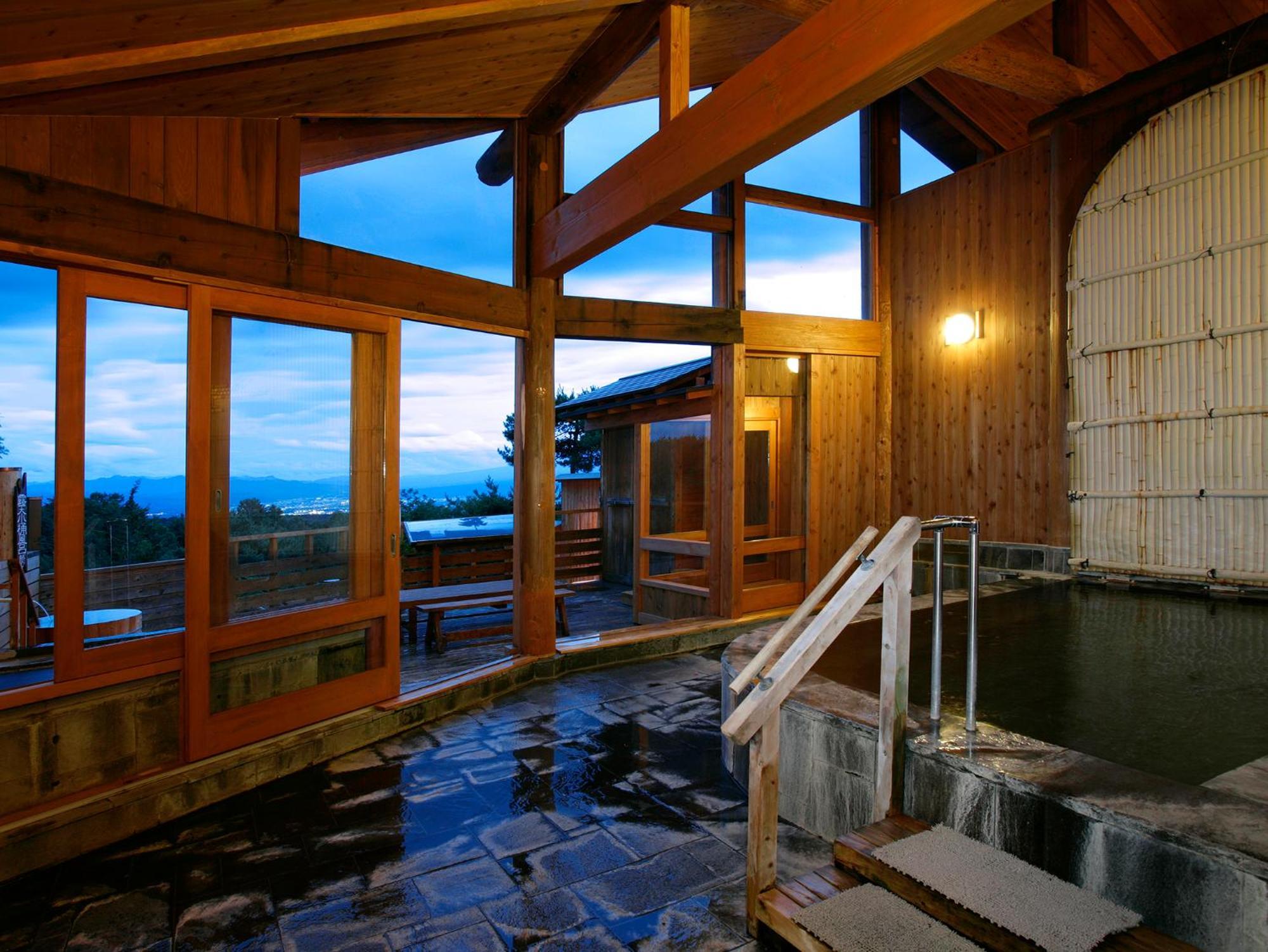 Hishino Onsen Tokiwakan Komoro Bagian luar foto