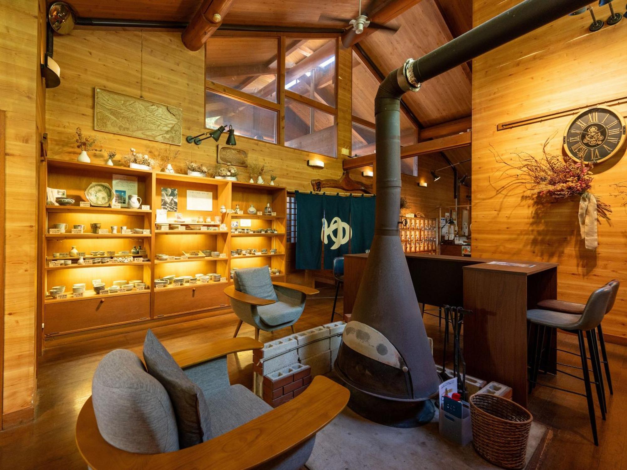 Hishino Onsen Tokiwakan Komoro Bagian luar foto